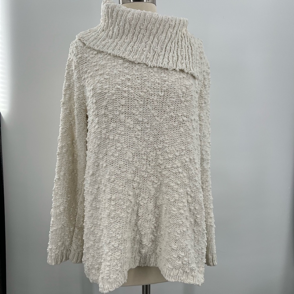 Chicos White Cowl Neck Sweater Ladies Size1
